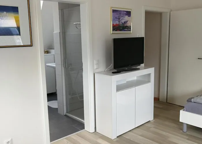 Waldperlach Ruhig Und Sehr Schöne Apartment